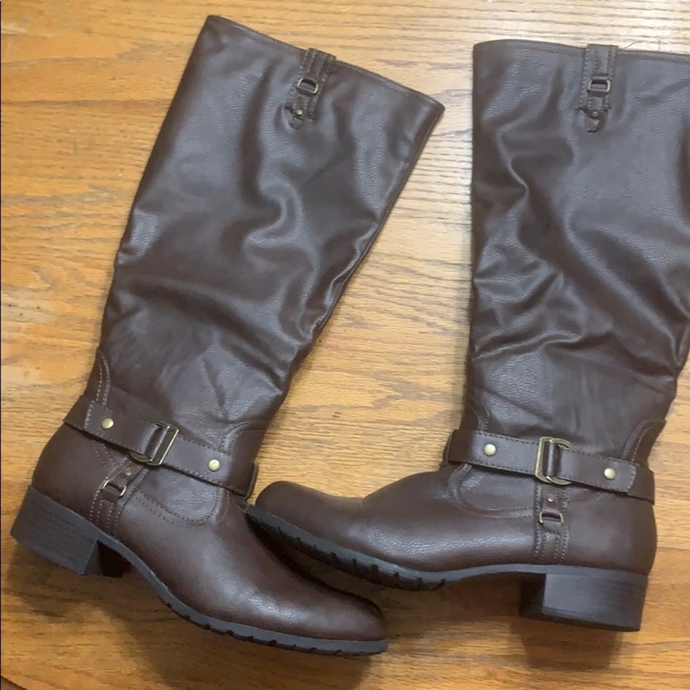 brown tall boots